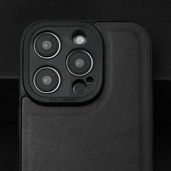 Кожен калъф за iPhone 14 Plus черен камера