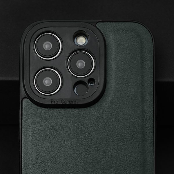 Кожен калъф за iPhone 14 Pro зелен камера
