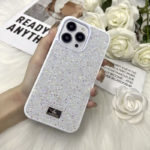 Оригинален калъф с кристали Swarovski за iPhone 16 Pro Max бял