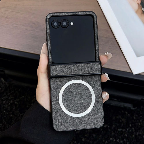 Магнитен калъф за Samsung Galaxy Z Flip 7 сив гръб